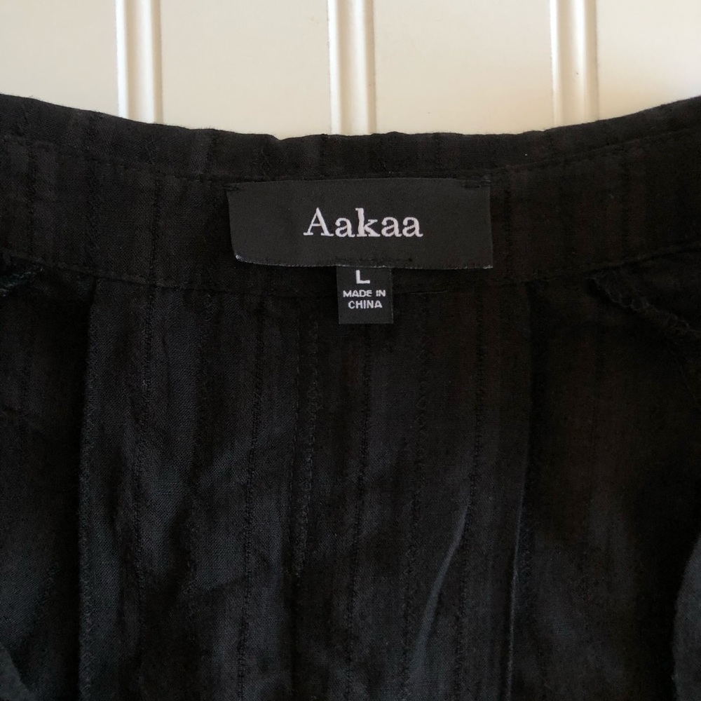 Aakaa Roll Sleeve Tie Front Black Top ~ Size L - Picture 8 of 13